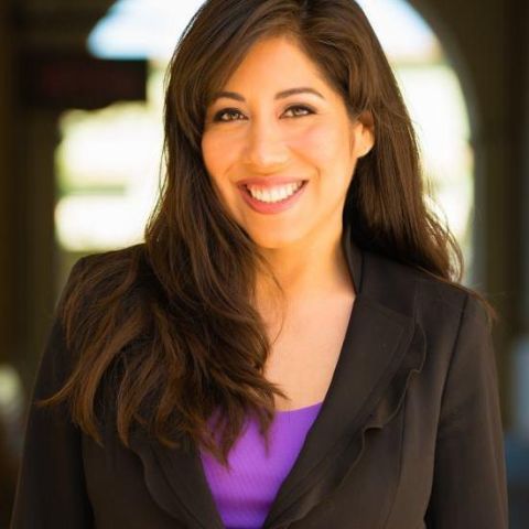 Headshot of Rosalynn Vasquez